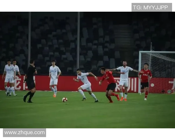 张军独家揭秘足球技巧与战术分享助你提升球技的心得体会